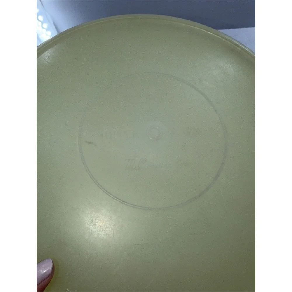 Vintage Tupperware #274 Yellow Round Storage Bowl w/Sheer Lid #224 Fix N Mix